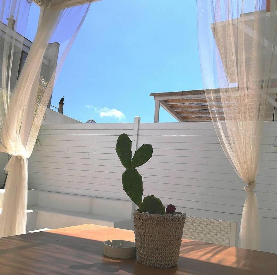 B&B Suites Via Del Mare Presicce Exterior foto