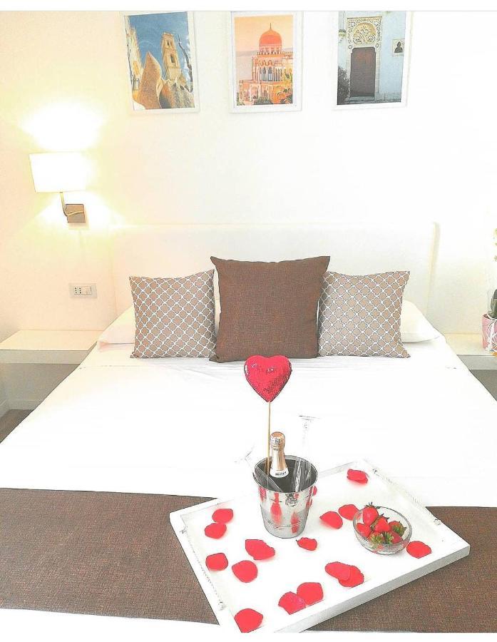 B&B Suites Via Del Mare Presicce Exterior foto